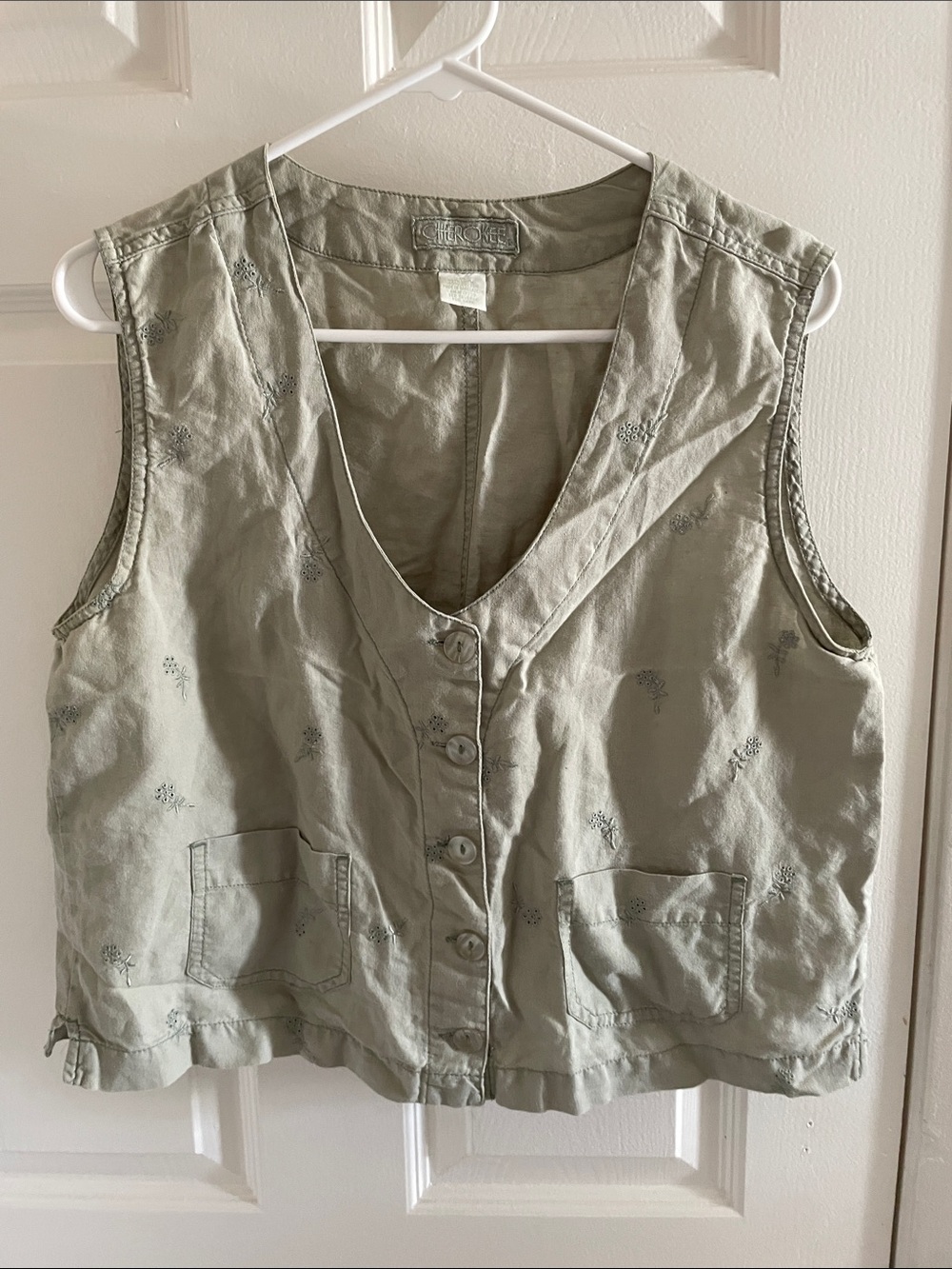 Cherokee Light Sage Embroidered Linen Cotton Vest M